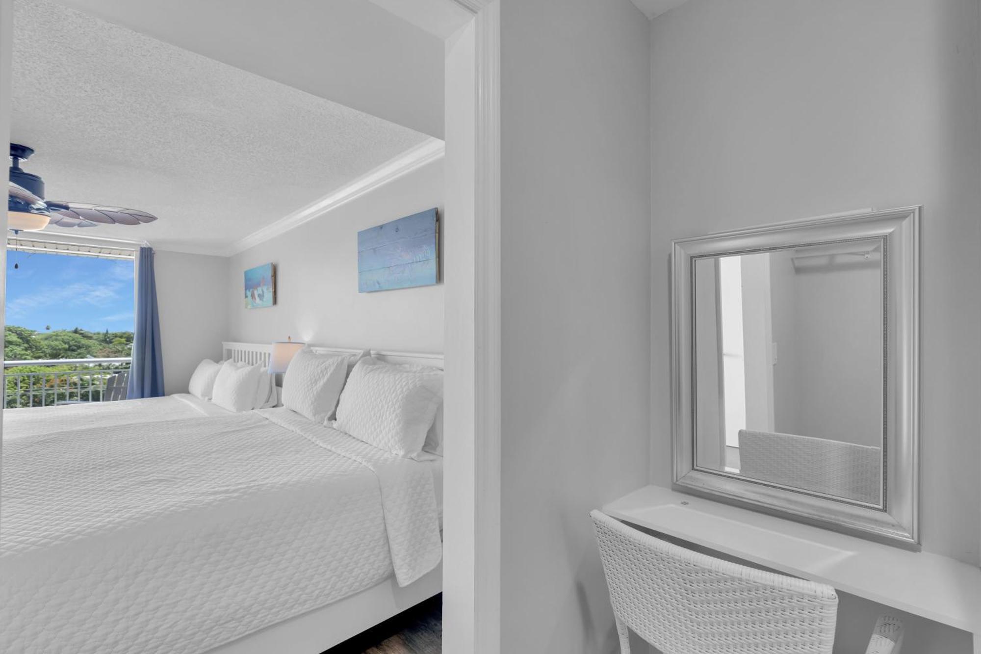 St Thomas - Waterfront Penthouse Sleeps 16 W Pool & Boat Dock Ferienhaus *