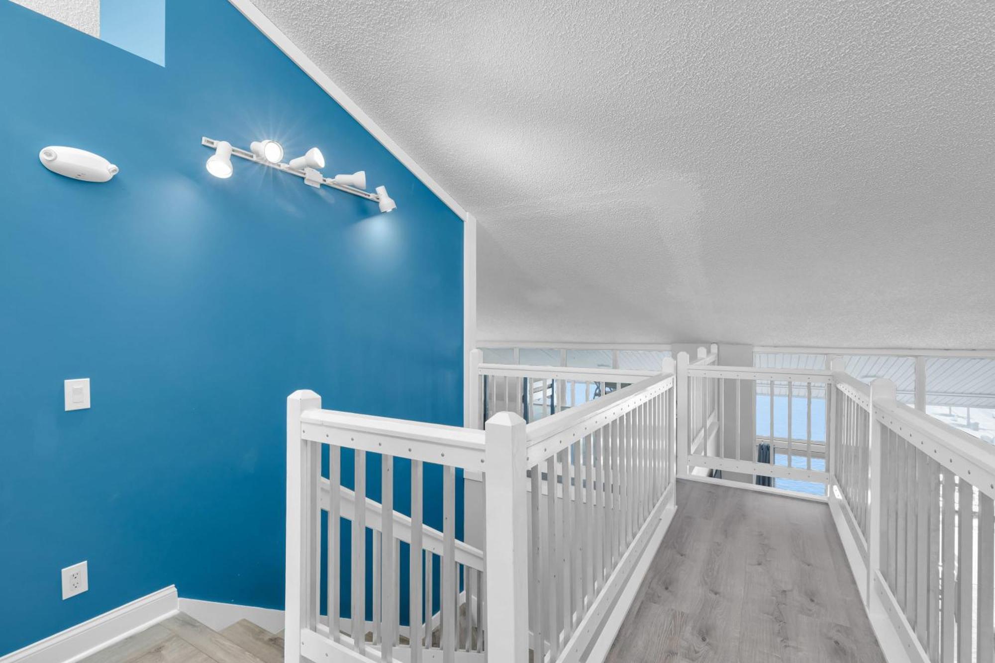 Hébergement de vacances St Thomas - Waterfront Penthouse Sleeps 16 W Pool & Boat Dock *